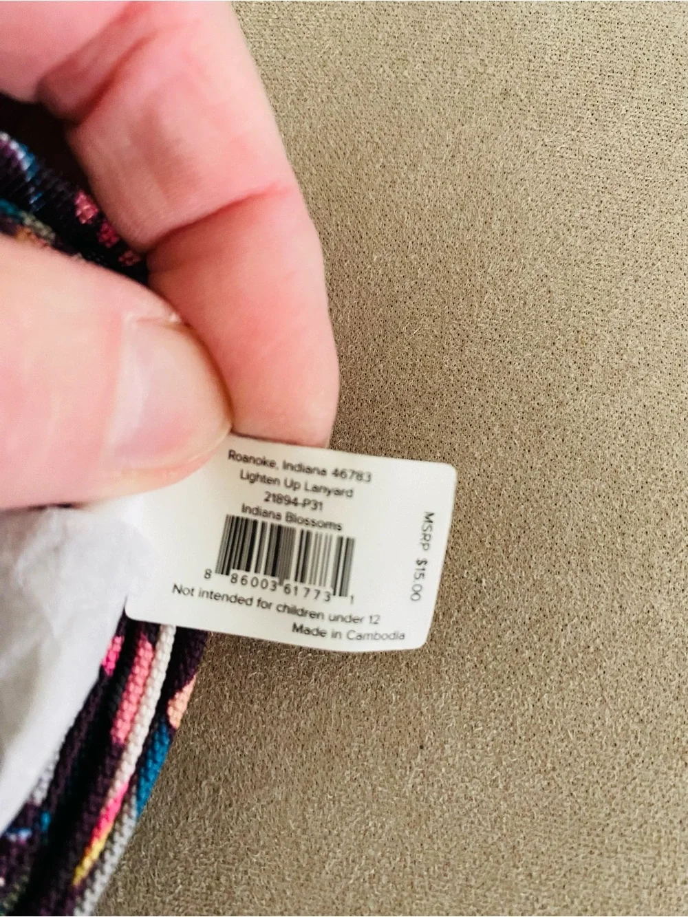 Vera Bradley Lighten Up Lanyard NWT “Indiana Blossoms”